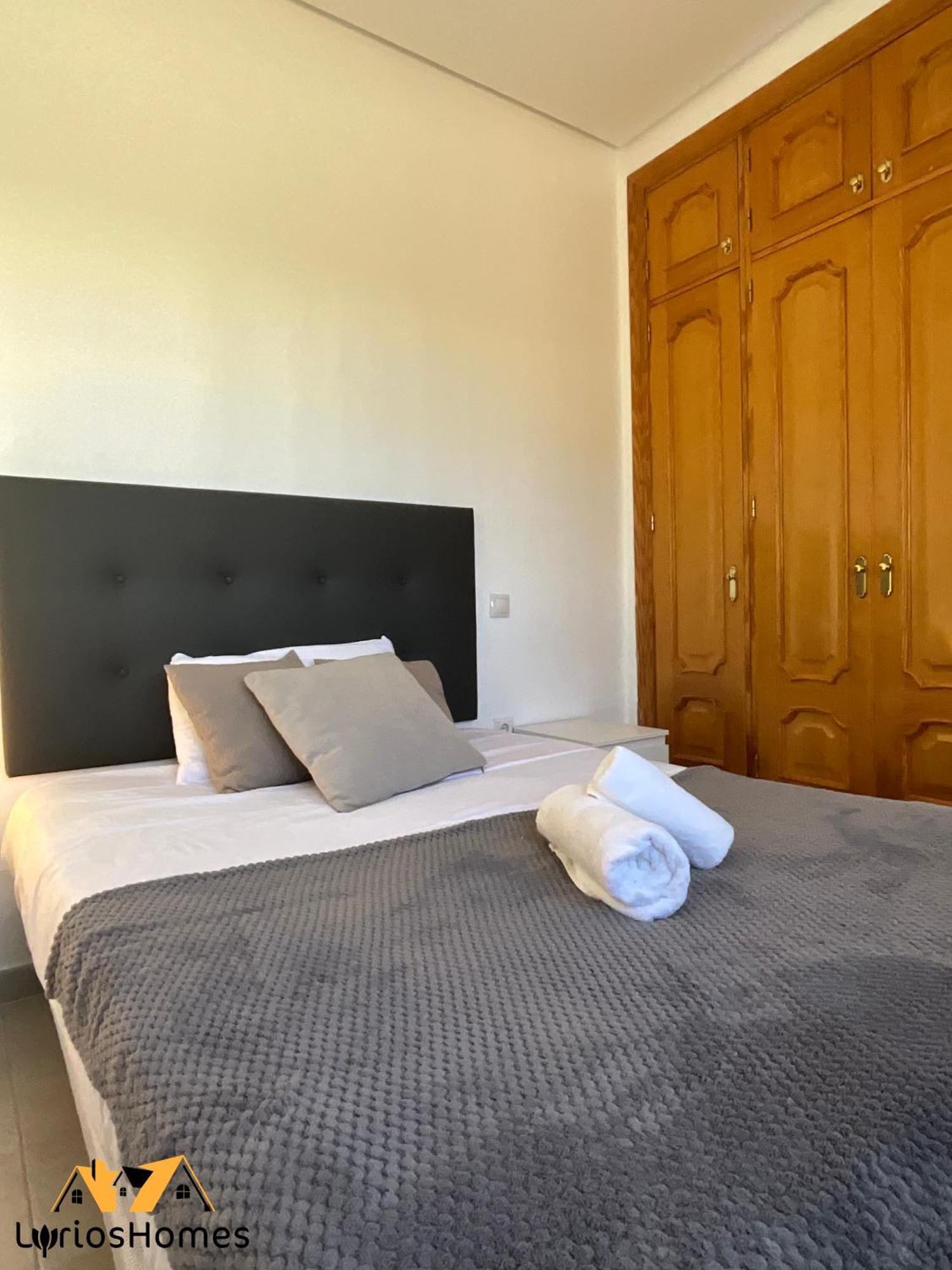 Fabuloso Residencial Guadalmar - Piscina Comunitaria